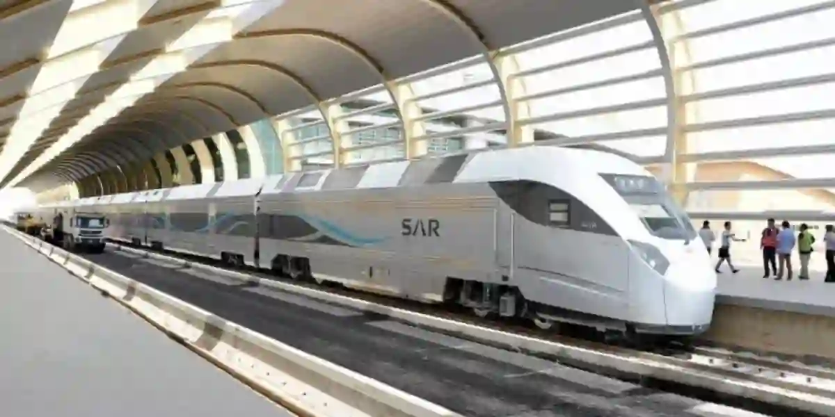 قطار الرياض الانطلاق خلال ساعات بدون سائقين ولا موظفين في القطار