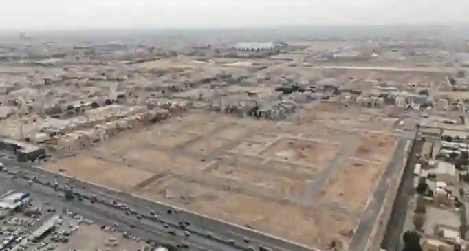 أمر ملكي يحدد أقصى سعر لمتر الأرض السكنية في الرياض 