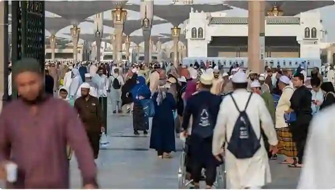 السعودية تعلن عن رقم قياسي تاريخي للمعتمرين 